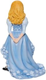 Disney Showcase 6008694 Couture de Force Alice in Wonderland Blue Dress Figurine, 7.09 Inch - Image 3