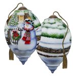 Ne'Qwa 7241113 Snowman By Gate & House Ornament 5.5"