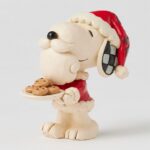 Jim Shore Peanuts 6017240 Snoopy As Santa Mini Figurine 3.3'